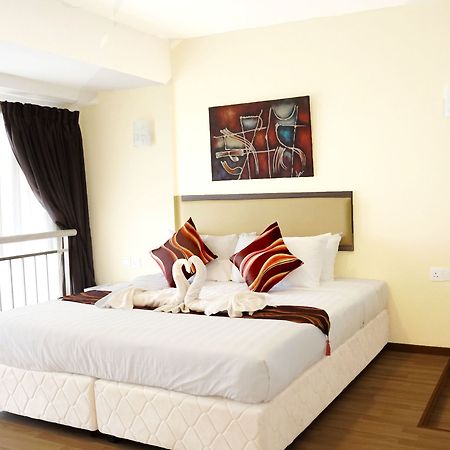 Gloria Swiss Apartment Melaka Айер Керо Екстериор снимка